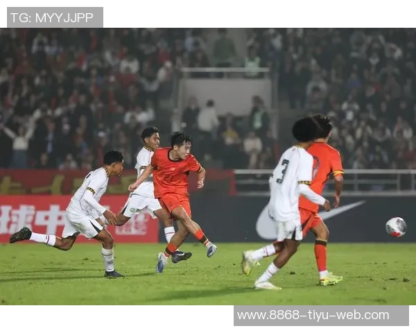 国少队迅猛发力3分钟连入两球轻松领先东帝汶谢晋精彩晃动破门展现实力 国少队迅猛发力3分钟连入两球轻松领先东帝汶谢晋精彩晃动破门展现实力