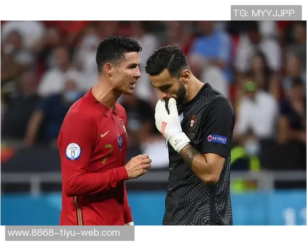 前葡萄牙国门帕特里西奥宣布退役B费感恩致敬表达深情祝福 前葡萄牙国门帕特里西奥宣布退役B费感恩致敬表达深情祝福