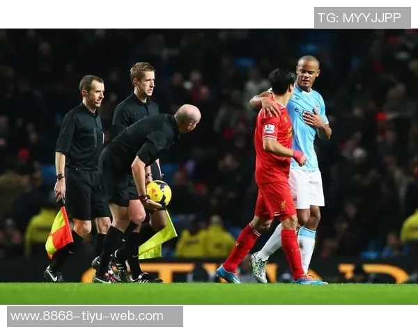 罗杰斯质疑VAR决策为何不让主裁判亲自查看误判情况 罗杰斯质疑VAR决策为何不让主裁判亲自查看误判情况